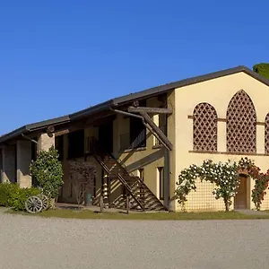 hotel-agriturismo-cascina-marzana.it-lombardy.com/